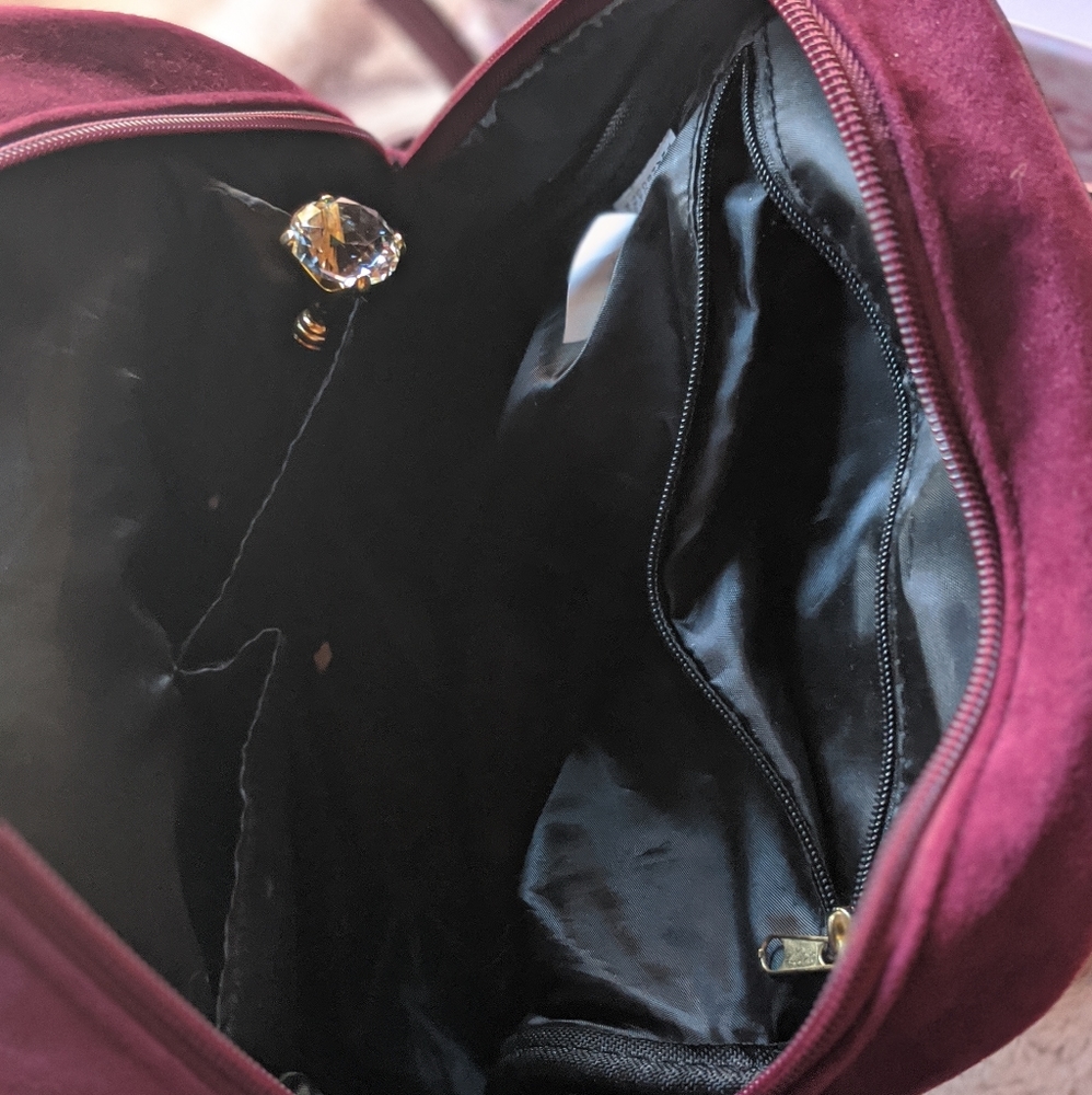 Velvet backpack - Picture 2 of 3